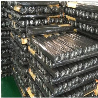 美化する育っている雑草を停止する不透明な植物の養樹園の雑草のマット